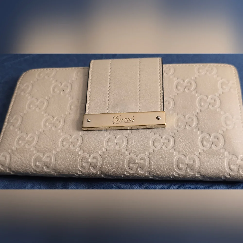 GUCCI GG Long Leather Wallet- Excellent Condition - Picture 14 of 16